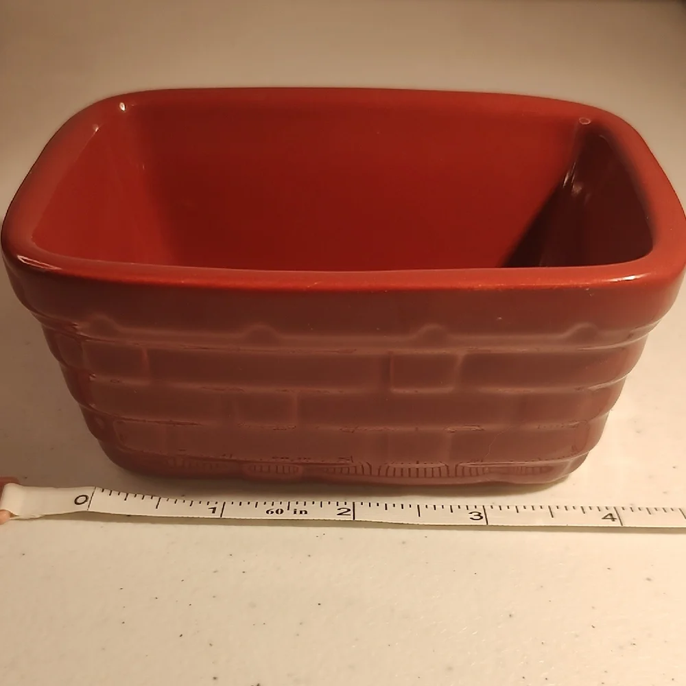 Red Rectangular Ceramic Dish - Picture 1 of 8